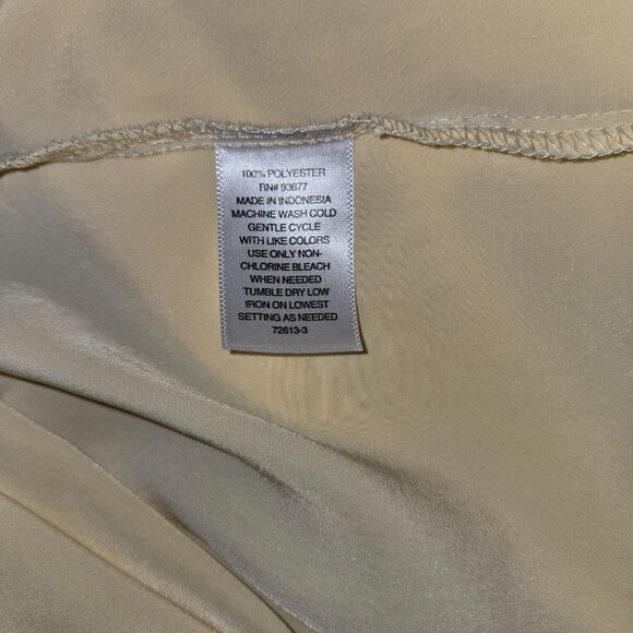 Worthington Womens Long Sleeve Ivory Blouse With Button Closure & Pleated Detail - Picture 8 of 8